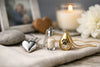 A Thoughtful Guide to Memorial Keepsake Jewelry